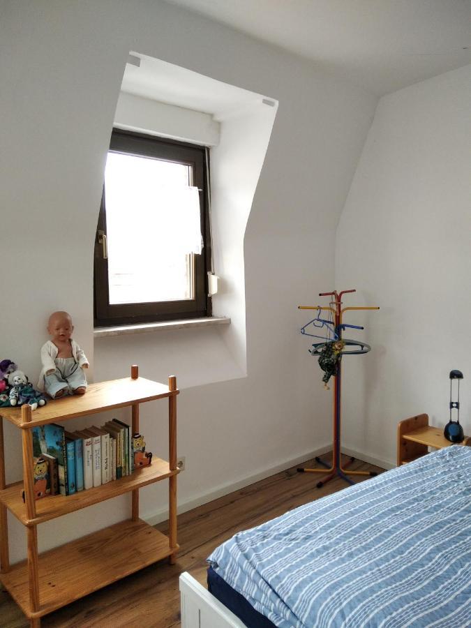 Ferienwohnung Burgblick トラーベン・トラールバッハ エクステリア 写真
