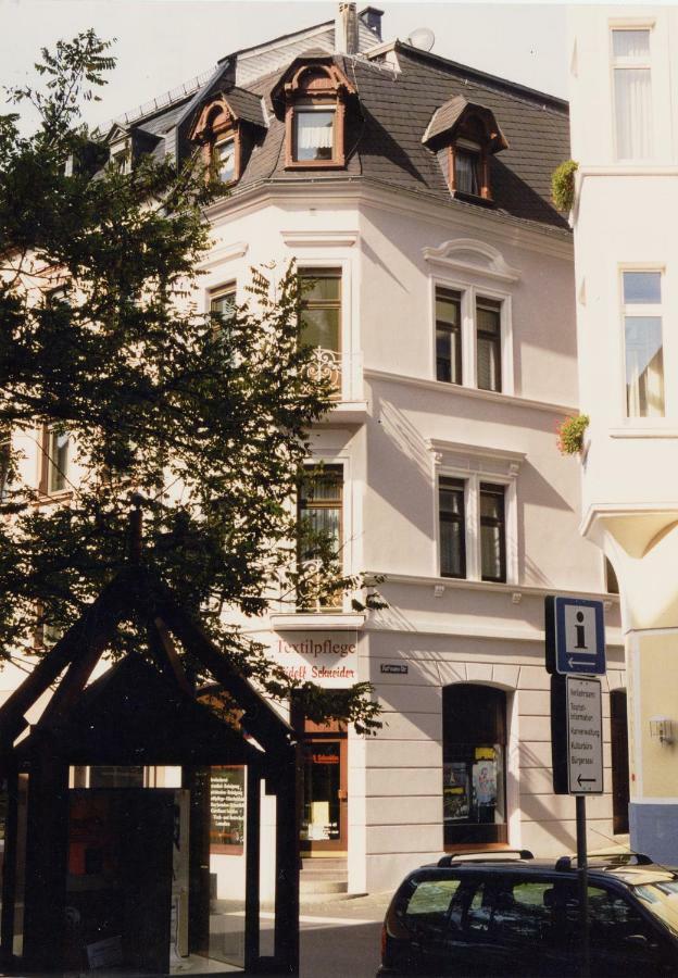 Ferienwohnung Burgblick トラーベン・トラールバッハ エクステリア 写真